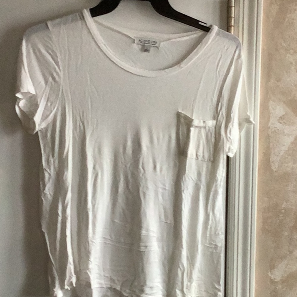 4/$12 Cute white tee